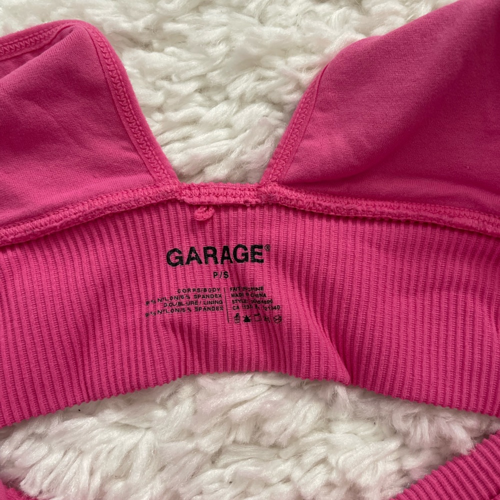 Pink top - Picture 3 of 3